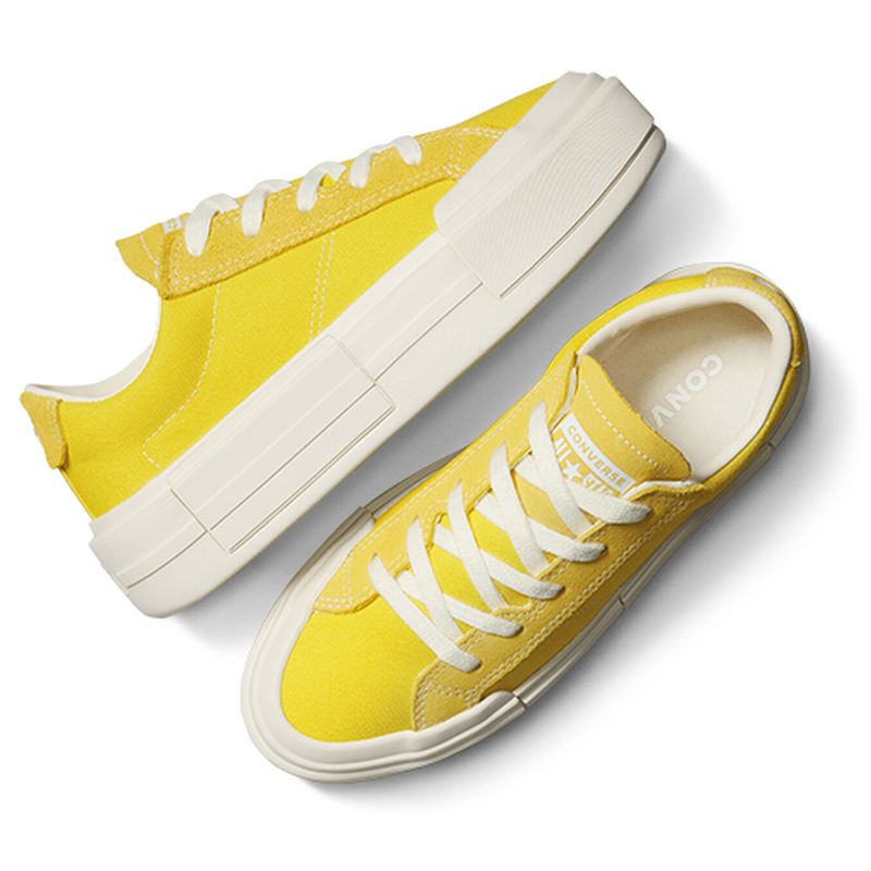 104700234-Zapato-Converse-Chuck-Taylor-All-Star-Cruise-casual-amarillo-para-mujer