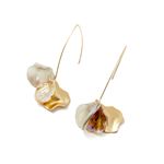 104720465-Conjunto-aretes-y-anillo-dorado-para-mujer
