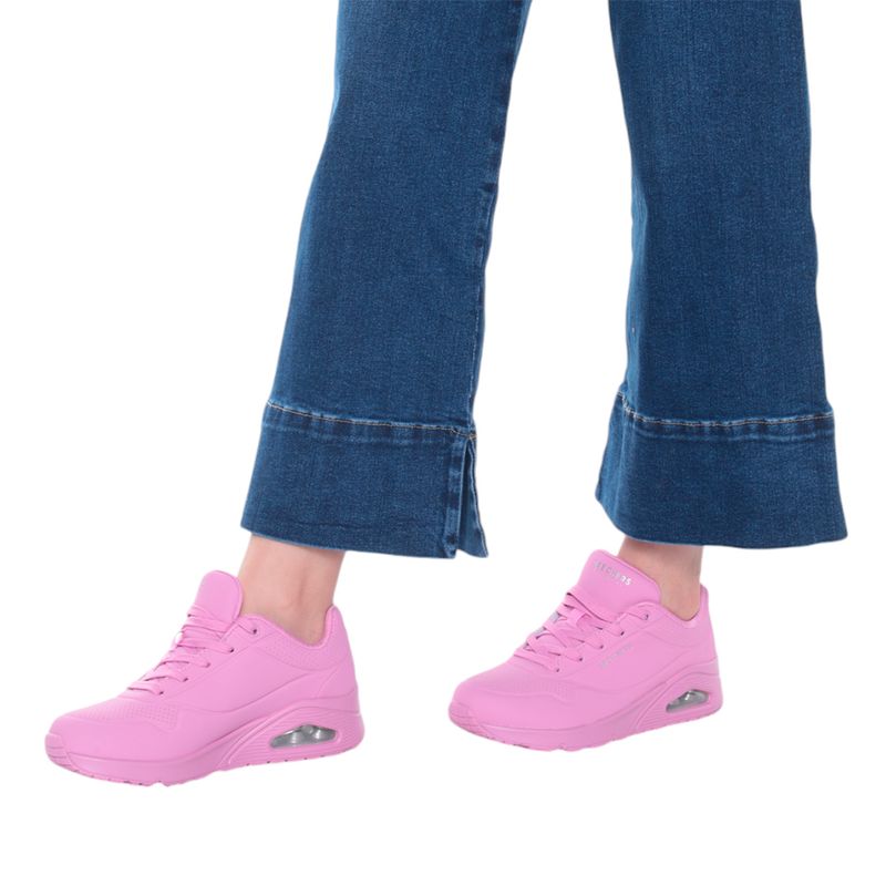 104545382-Zapato-deportivo-casual-Skechers-rosado-para-mujer