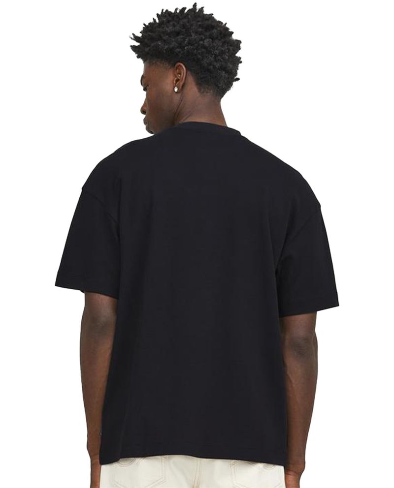 104703548-Camiseta-Jack---Jones-loose-fit-solida-para-hombre