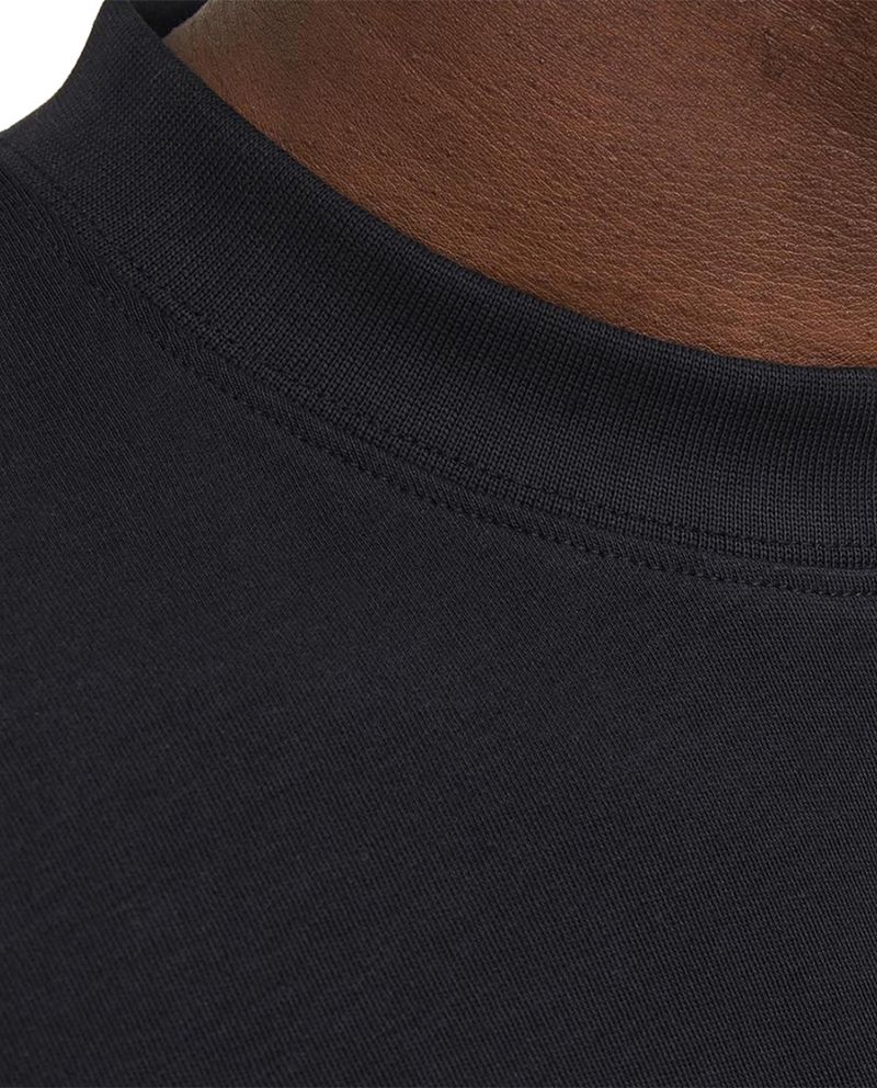 104703548-Camiseta-Jack---Jones-loose-fit-solida-para-hombre