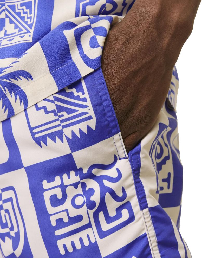 104703632-Calzoneta-de-baño-Jack---Jones-con-estampado-tropical-para-hombre