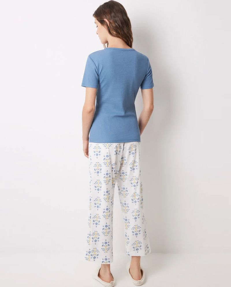 104710404-Pijama-con-pantalon-capri-Women-Secret-para-mujer