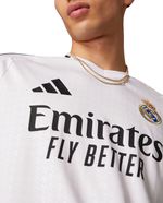 104686726-Camiseta-Local-del-Real-Madrid-blanca-Adidas-2024-25
