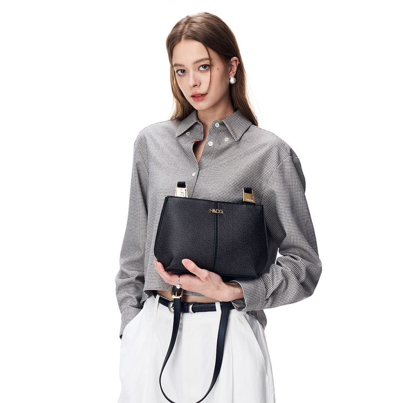 104707316-Cartera-crossbody-H-Co-color-negro-para-mujer