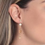 104726846-Aretes-largos-de-enchape-para-mujer