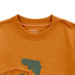 104729188-Camiseta-cafe-con-estampado-de-tractor-para-niño