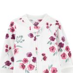 104729929-Pijama-blanca-con-estampado-de-flores-para-bebe-niña