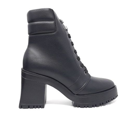 Bota casual Sabrina color negro para mujer