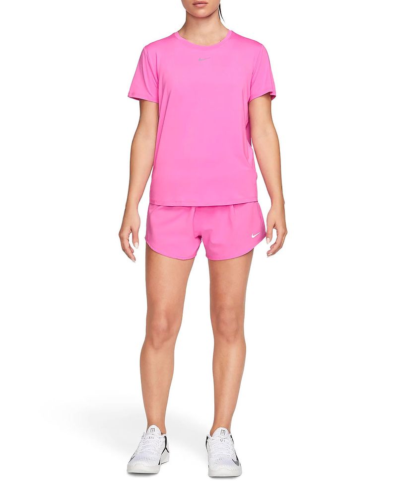 104708793-Camiseta-deportiva-Nike-rosada-solida-para-mujer