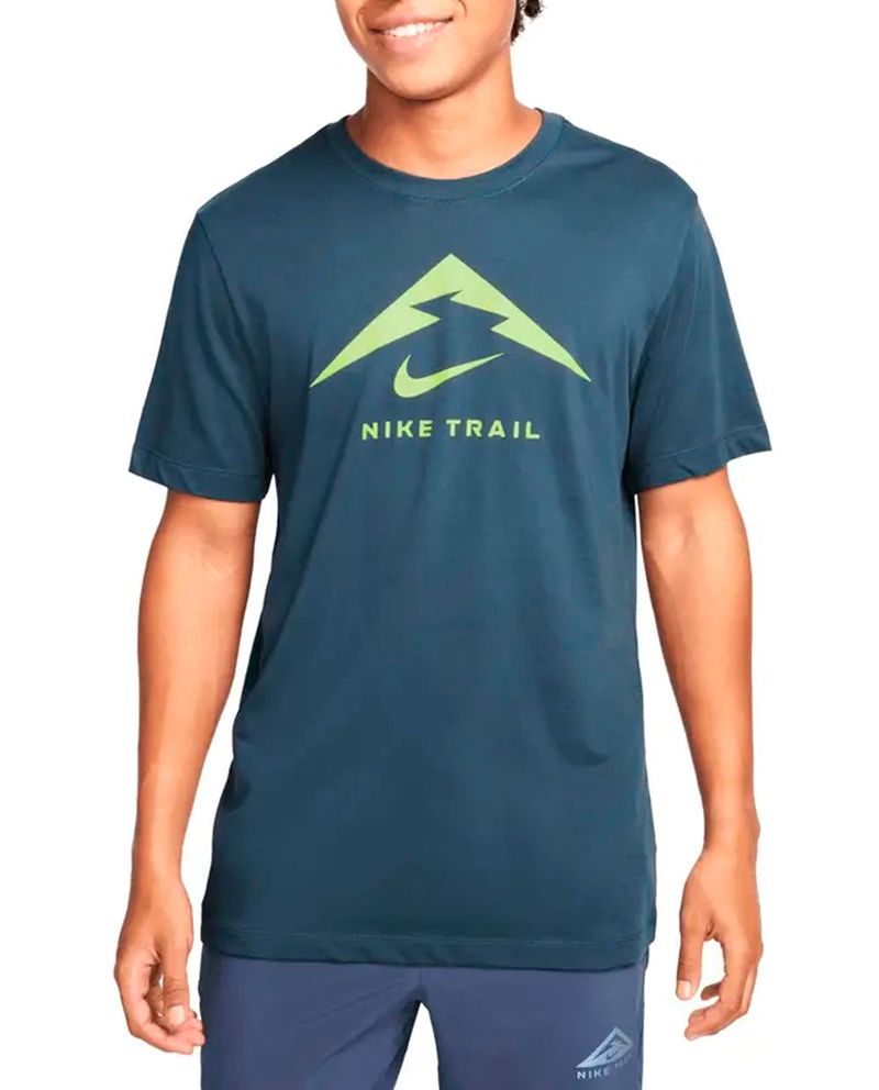 104708828-Camiseta-deportiva-Nike-azul-estampada-para-hombre