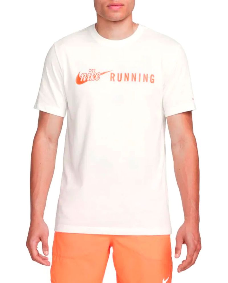 104708836-Camiseta-deportiva-Nike-running-blanca-estampada-para-hombre