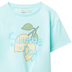 104669667-Blusa-celeste-con-estampado-para-niña