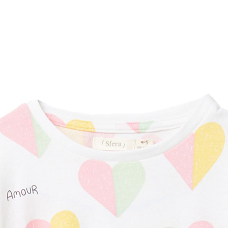 104669690-Blusa-blanca-con-estampado-para-niña