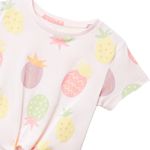 104669702-Blusa-rosada-con-estampado-de-piñas-para-niña