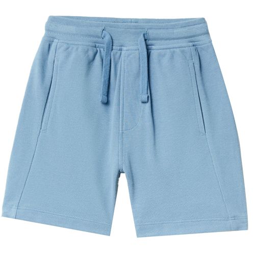 Short celeste sólido para niño