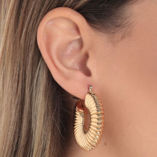 Argollas color dorado para mujer