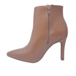 104628533-Bota-casual-Sabrina-color-beige-para-mujer