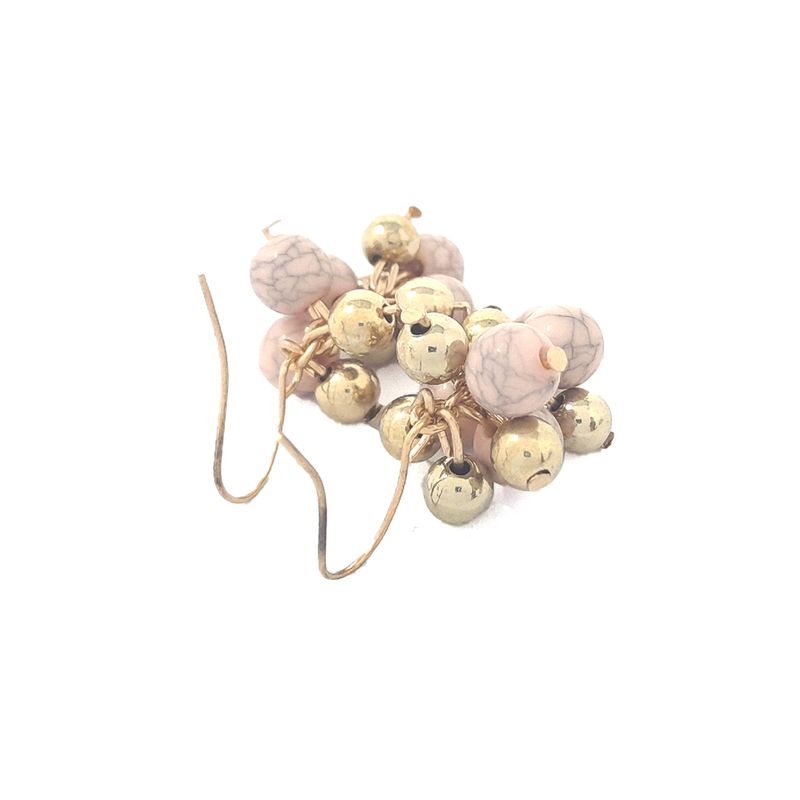 104633294-Aretes-largos-dorado-nude-para-mujer