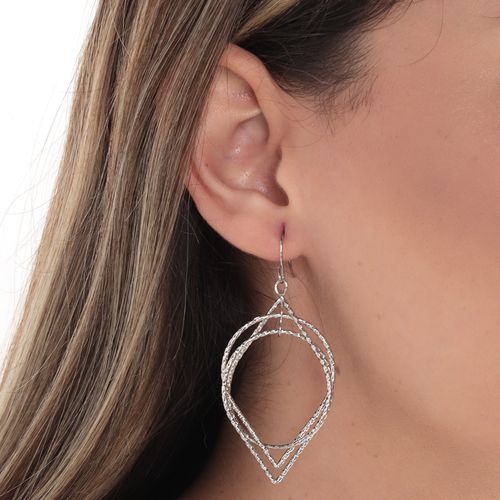 Aretes plateados para mujer
