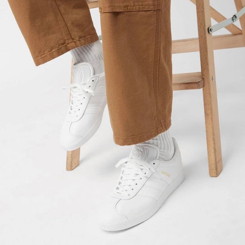 104753627-Zapato-Adidas-Originals-Gazelle-casual-color-blanco-para-hombre