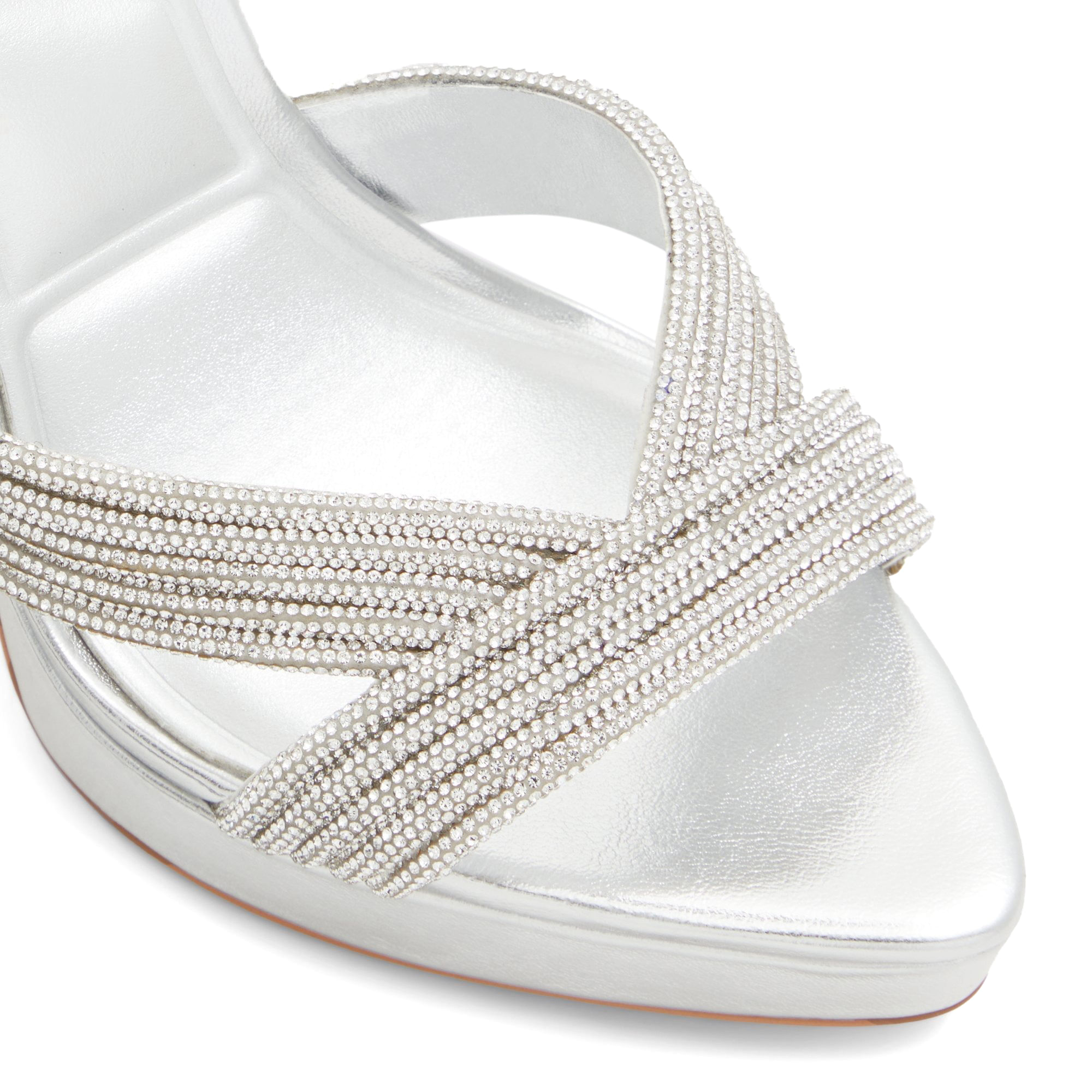 Sandalia de vestir Aldo color plateado para mujer