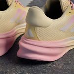 104750237-Zapato-Adidas-Supernova-Stride-deportivo-amarillo-para-mujer
