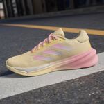 104750237-Zapato-Adidas-Supernova-Stride-deportivo-amarillo-para-mujer