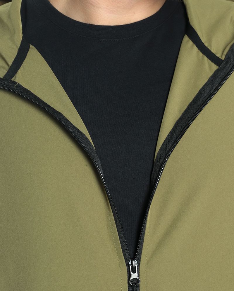 104424973-Chaqueta-deportiva-Teammate-verde-olivo-para-hombre