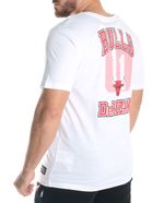 104695247-Camiseta-deportiva-blanca-Chicago-Bulls-para-hombre