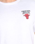 104695247-Camiseta-deportiva-blanca-Chicago-Bulls-para-hombre