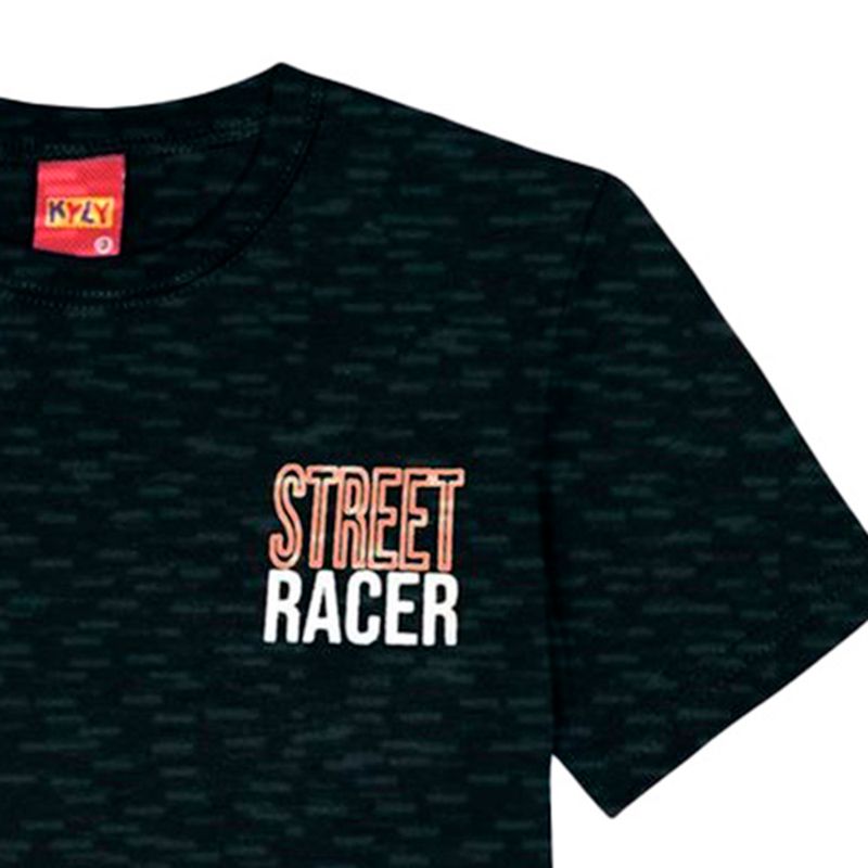 104658638-Camiseta-negra-con-estampado-para-niño