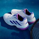 104757663-Zapato-Adidas-Barricade-deportivo-color-blanco-para-hombre
