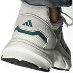 104757671-Zapato-Adidas-Crazychaos-2000-deportivo-casual-blanco-para-hombre