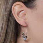 104633124-Argollas-media-luna-color-plateado-para-mujer