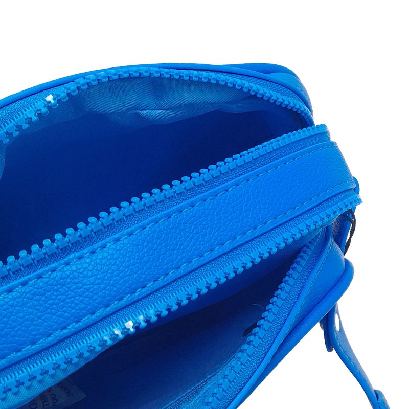 104566690-Cartera-crossbody-de-Sabrina-azul-para-mujer