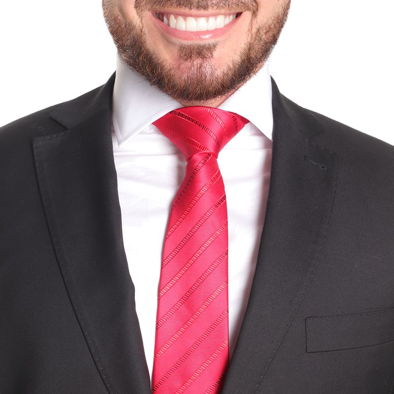 104682305-Corbata-Oscar-de-la-Renta-regular-fit-roja-rayada-para-hombre