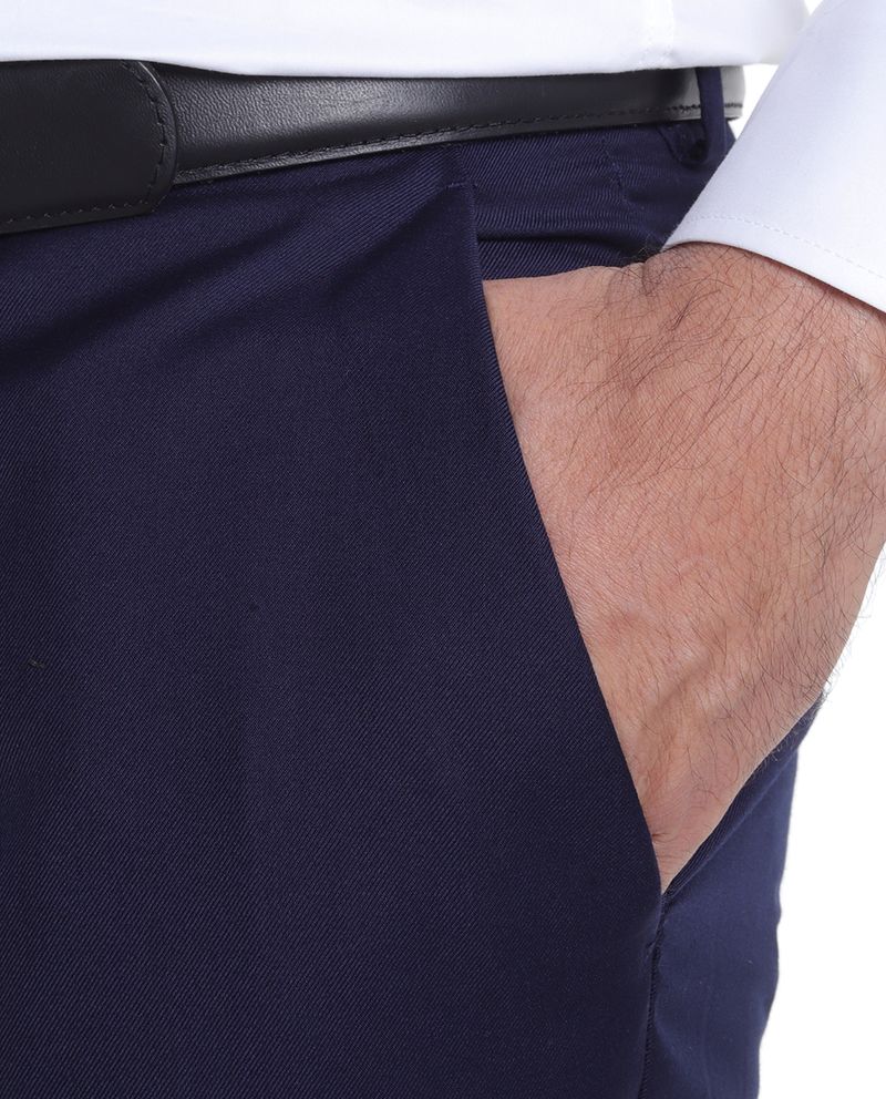 104691286-Pantalon-formal-Oscar-de-la-Renta-tailored-fit-azul-navy-solido-para-hombre-
