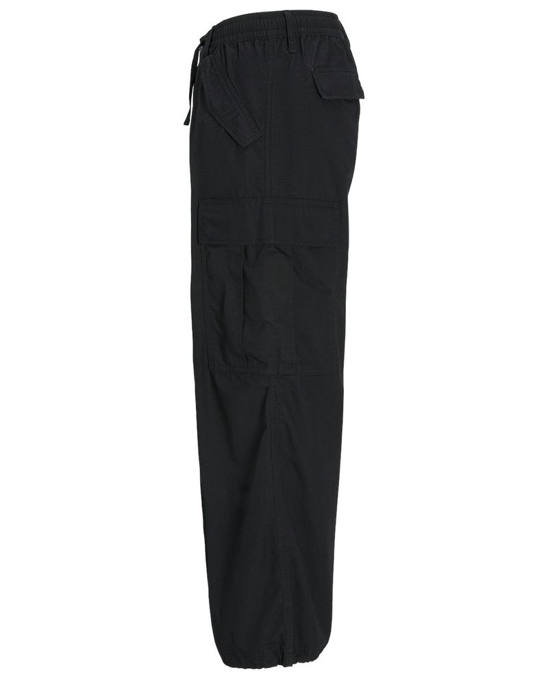 104748275-Pantalon-jogger-Jack-and-Jones-negro-solido-para-hombre
