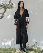 104717244-Vestido-Sfera-midi-negro-manga-larga-para-mujer