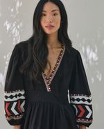 104717244-Vestido-Sfera-midi-negro-manga-larga-para-mujer