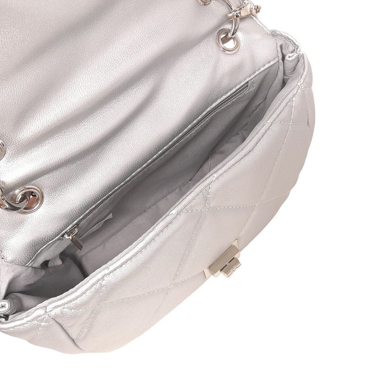 104566734-Cartera-crossbody-Sabrina-color-plateado-para-mujer