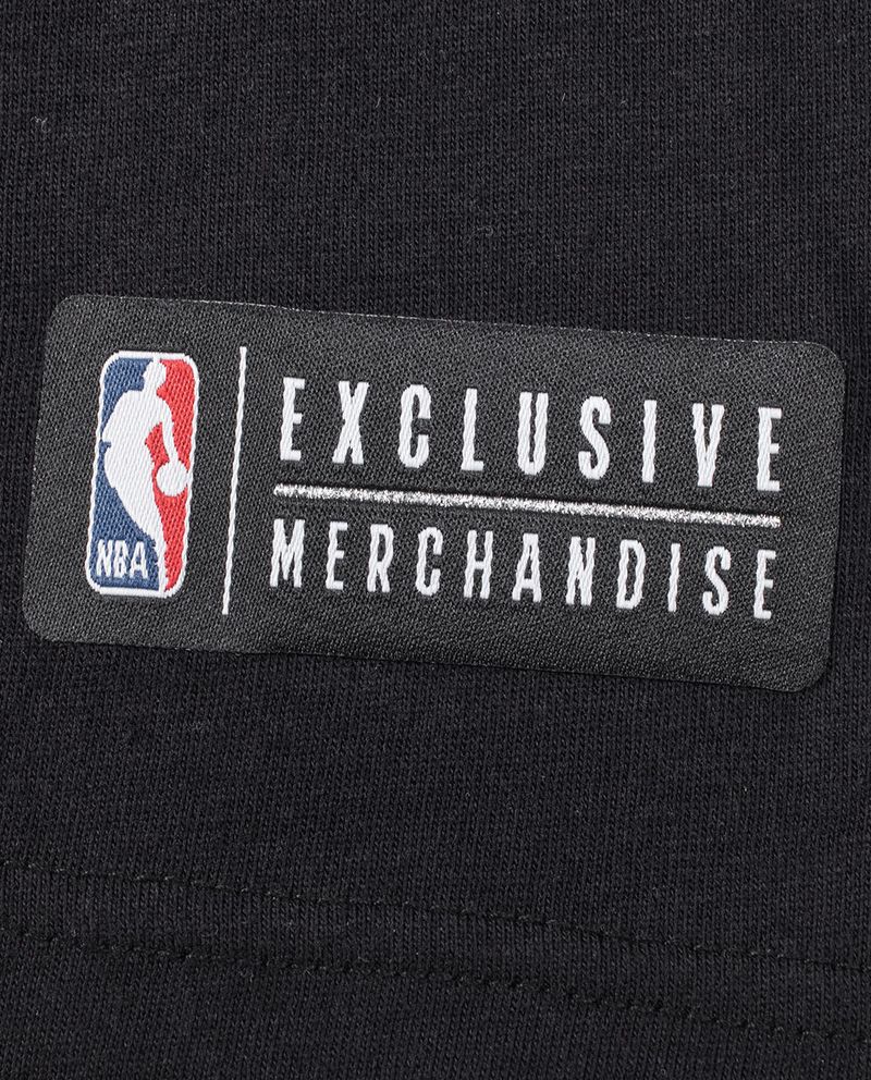 104727951-Camiseta-deportiva-Lakers-negra-estampada-para-hombre