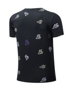 104727959-Camiseta-deportiva-Lakers-estampada-negra-para-hombre