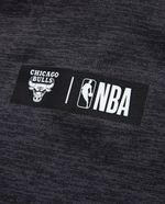104746274-Hoodie-deportivo-Bulls-negro-heather-para-hombre
