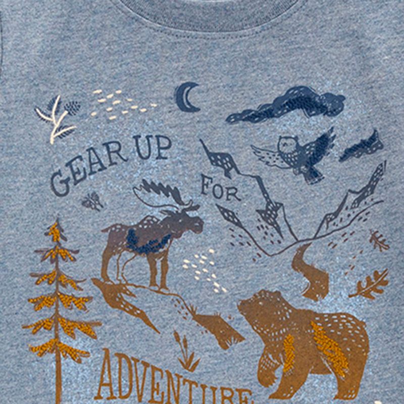 104761045-Camiseta-gris-con-estampado-para-niño