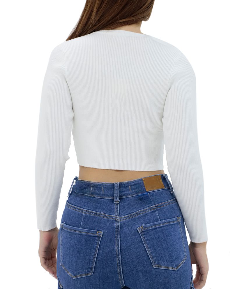 104604619-Blusa-Orange-crop-top-blanca-manga-larga-para-mujer