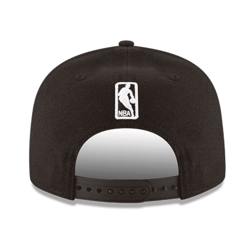 104688691-Gorra-New-Era-950-Chicago-Bulls-negra-para-hombre