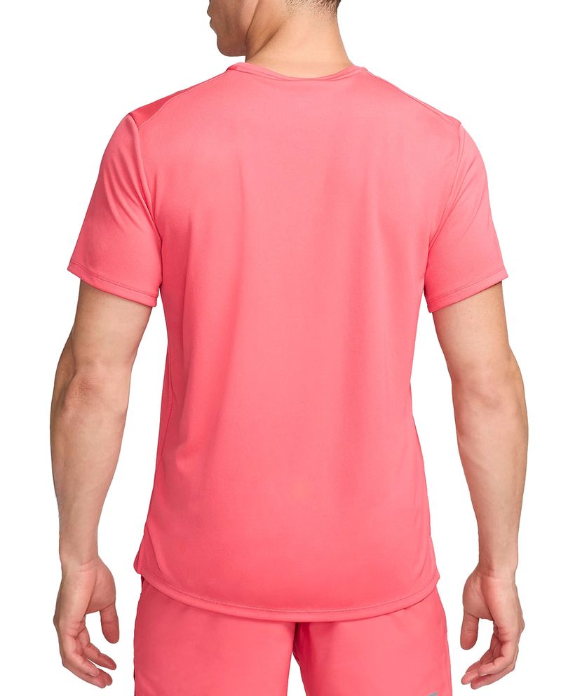 104705043-Camiseta-deportiva-Nike-Dri-Fit-rosada-para-hombre