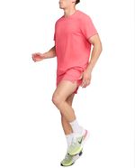 104705043-Camiseta-deportiva-Nike-Dri-Fit-rosada-para-hombre